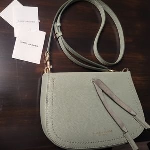 Marc Jacobs Seagrass women's tasseled crossbody bag